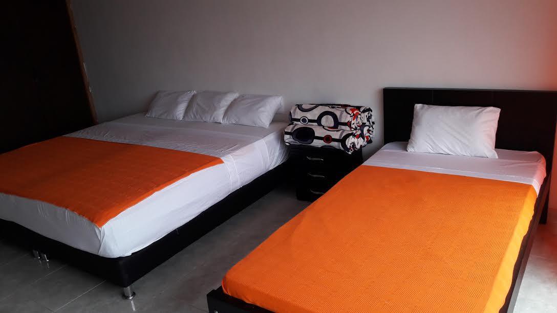 Hostal Deluxe Santander Manizales Extérieur photo