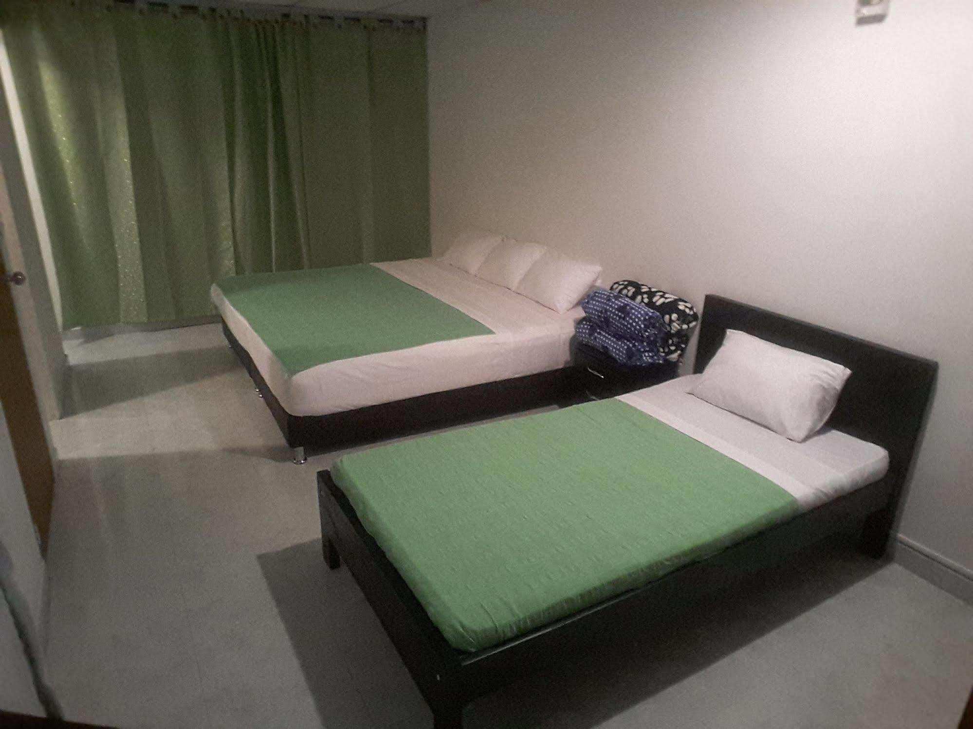 Hostal Deluxe Santander Manizales Extérieur photo